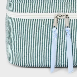 Vanity Top Handle Makeup Pouch - Wild Fable™ -Selfie Leslie GUEST 00d70bf5 3f3a 4860 bd78 7ee98a32883f