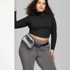 Women's Long Sleeve Mock Neck T-Shirt - Wild Fable™ -Selfie Leslie GUEST 3d9a5123 c306 4bc0 b443 8374de0350ce