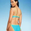 Women's Colorblock Underwire Bikini Top - Wild Fable™