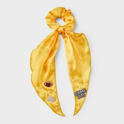 Game Day Hair Twister With Tails - Wild Fable™ -Selfie Leslie GUEST 67c3433d 8768 4c74 a080 24c648918ad4