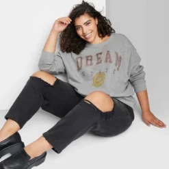 Women's Oversized Dream State Graphic Sweatshirt - Wild Fable™ Heather Gray -Selfie Leslie GUEST 683aab3c 93ec 4664 91a6 f00d2c715ff1