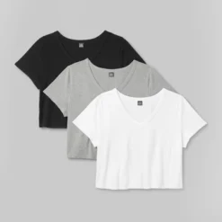 Women's Short Sleeve V-Neck 3pk Bundle T-Shirt - Wild Fable™ White -Selfie Leslie GUEST 6961188c 582e 4411 a367 956609d152a5