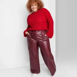 Women's Crewneck Boxy Pullover Sweater - Wild Fable™ -Selfie Leslie GUEST a1951871 a504 4a4c 9e75 beb97b036ff7