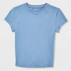 Women's Short Sleeve T-Shirt - Wild Fable™ -Selfie Leslie GUEST a955e4c4 19d5 46cf a648 902a95d942d6