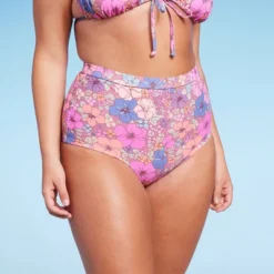 Women's Cheeky Boyshorts Bikini Bottom - Wild Fable™ Floral Print -Selfie Leslie GUEST b0b477c3 442c 402f 890e 969a660c8840