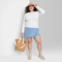 Women's Long Sleeve T-Shirt - Wild Fable™ 15 Women's Long Sleeve T-Shirt - Wild Fable™ -Selfie Leslie GUEST f10b6198 d079 48f9 baee acba43b0efc4