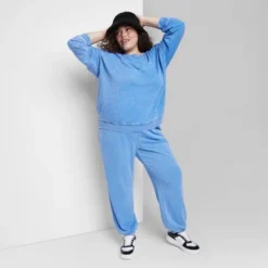 Women's Oversized Sweatshirt - Wild Fable™ 8 Women's Oversized Sweatshirt - Wild Fable™ -Selfie Leslie GUEST f4786279 b048 4fcd b683 106aeebe906f